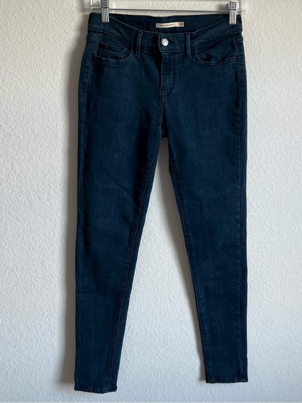 Dark Blue Women’s Skinny Jeans Levi’s 710 Classic Denim Midrise